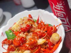 蒜香小龙虾-虾胡闹龙虾馆(湄南河店)