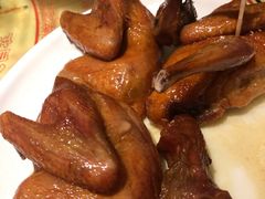 招牌烤乳鸽-石岐佬中山菜馆(张溪店)