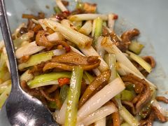 -新李记 · 口味菜馆(南郊公园店)