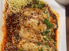 -有红鸡毛店·川菜(建设路店)