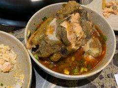 -肖肖酸萝卜鱼火锅(总店)