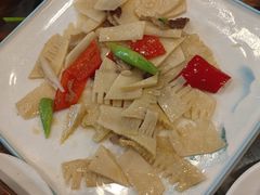 -西江美食舫·江西菜(健德桥店)