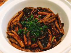 油爆鳝丝-老正兴菜馆(福州路店)