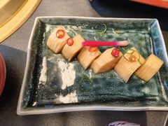 -铭牛烧肉·和牛海鲜自助(高新月牙湖店)
