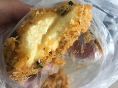 -鲍师傅糕点(西站店)