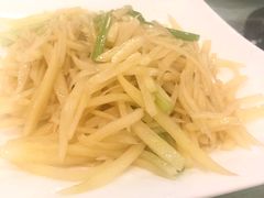 -御满江海鲜酒家(洛溪新城店)