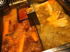 -海底捞火锅鲜切牛肉主题店(长寿路店)