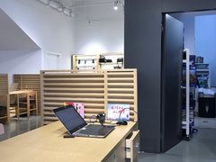 -Sony Store 索尼(上海淮海中路店)