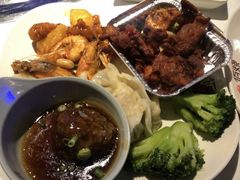 -佰烧海鲜烤肉火锅自助(世茂国际广场店)