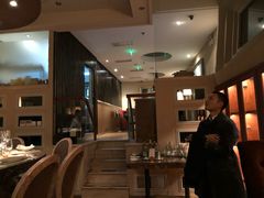 大堂-Oyster Talks 四度蚝法餐厅