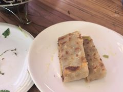 -溢心园香河肉饼总店