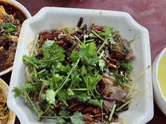 香菜滑牛肉-老丘丘(较场口店)