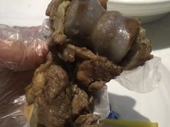 -阿楷·二十年烧烤宵夜·渔家小寨(达明店)