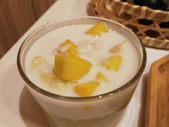 椰香鲜果西米露-GOGO Plate(成都太古里店)