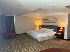 -顺德君豪酒店(佛山容桂渔人码头店)