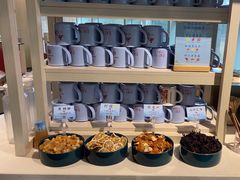 -蜜桃餐厅·伴山(湖滨商业街店)