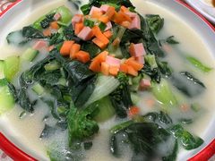 上汤菠菜-聚丰园•湖鲜餐厅(阿红私房菜梅石路店)