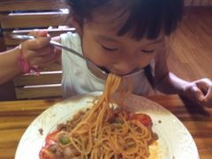 -Rabbit Cafe私房西餐甜点咖啡(栖霞路店)