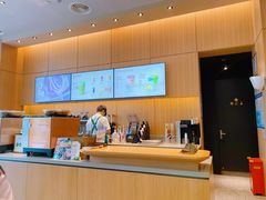 -星巴克(上海长宁来福士1F店)