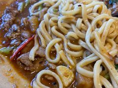 -方铲铲·成都板凳面(滨江银泰店)