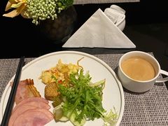 -和颐至尊酒店(上海徐家汇桂林公园地铁站店)