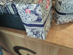-霸王茶姬(上海静安大悦城店)