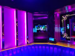 -温莎KTV(珠江路店)