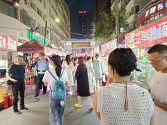 -正宁路小吃夜市
