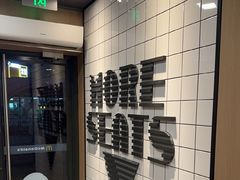 -麦当劳(卫星广场店)