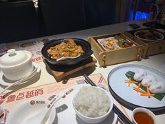 -粤点越有·茶点·粤菜(樵岭国际店)
