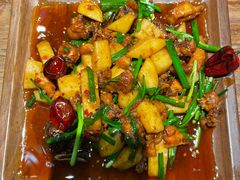 -隔壁老王·家常云南菜(皇冠店)