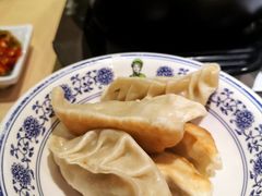 至尊手造煎饺-蒙自源过桥米线(港惠新天地店)