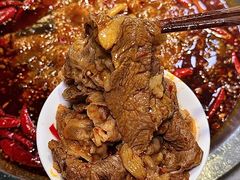 -茅草房·河畔园林火锅