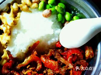 十三香小龙虾盖饭,鲜香Q弹颜值担当~