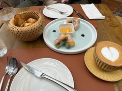 -Golden Lily河内巴黎法越料理餐厅(建国西路店)