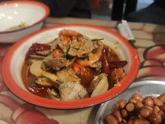 -冶建镜子·老南昌大排档·江西虾王(总店)