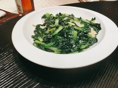 -隆江大酒店(雯婕商务楼店)