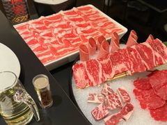 -鲜入唯煮·港式海鲜牛肉火锅(金宝街店)
