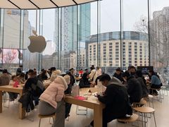 -Apple零售店(新街口店)