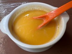 -月亮眼花园餐厅书吧酒吧