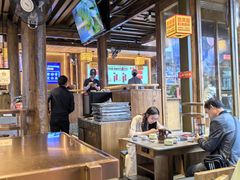 -阿婆情腊排骨火锅·野生菌季(古城旗舰店)