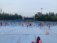 -欢乐水魔方水世界