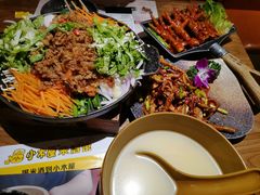 -冰川冷面·延边菜·炭烤串(观前店)