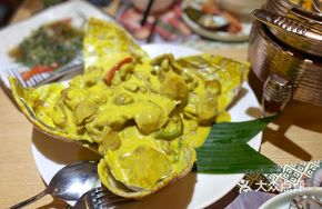 Signature Curry Chicken