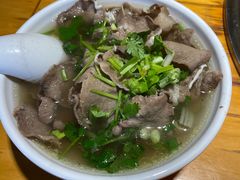 -大众跷脚牛肉馆·非遗传承单位(峨眉山店)