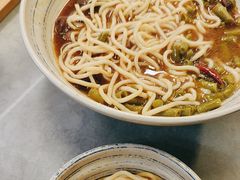 -梅溪·小伙子干挑面(安吉总店)