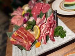 -明洞阿姨·韩式酱蟹烤肉·创意料理(三元桥店)