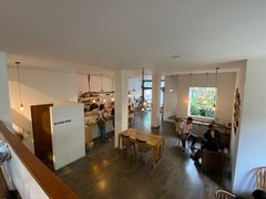 大堂-MAISON门前杂货店