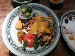 越式麻油捞鸡-大头虾越式风味餐厅(光明广场店)