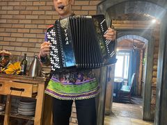 包房-卢布里西餐厅(总店)